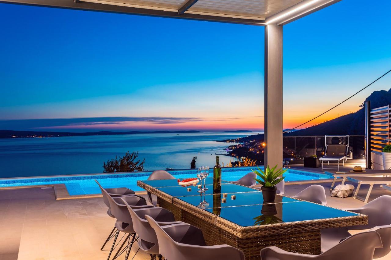 Villa Belvedere With Heated Pool, Billiards, Media Room, Sea Views,10 Pax Omis Exterior photo