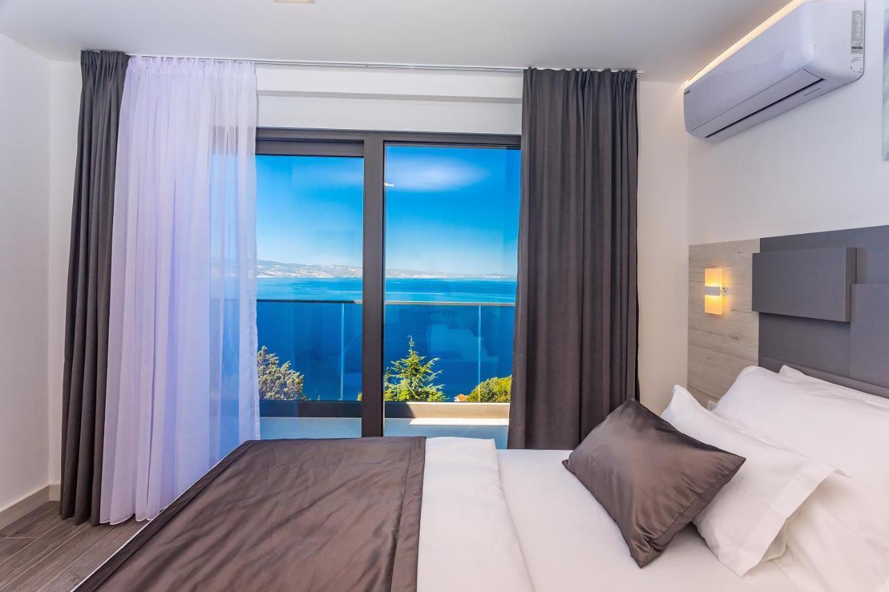 Villa Belvedere With Heated Pool, Billiards, Media Room, Sea Views,10 Pax Omis Exterior photo