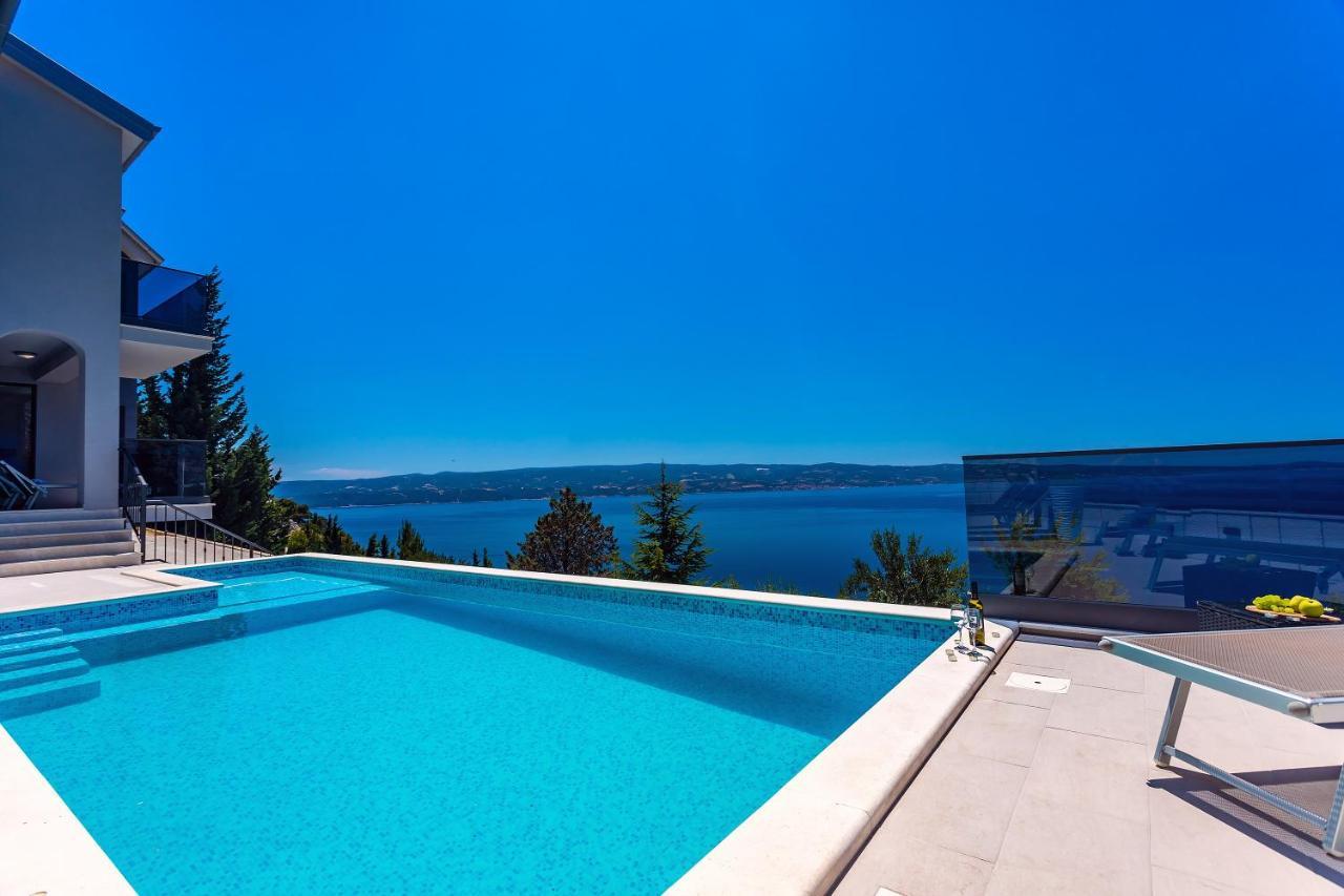 Villa Belvedere With Heated Pool, Billiards, Media Room, Sea Views,10 Pax Omis Exterior photo